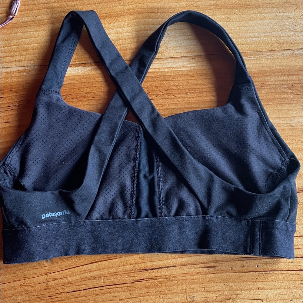Patagonia Bras - Picture 3 of 15